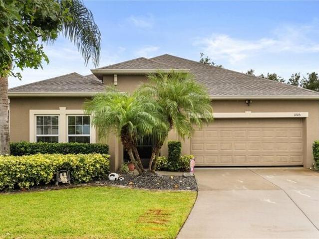 House for sale in Groveland