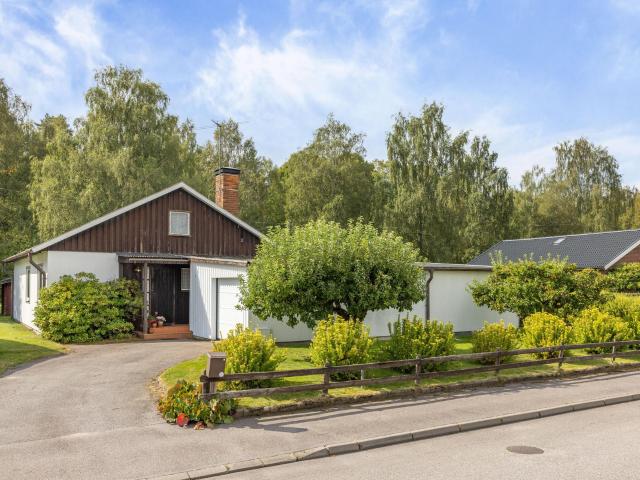 Villa till salu i Lidköping, Västra Götaland