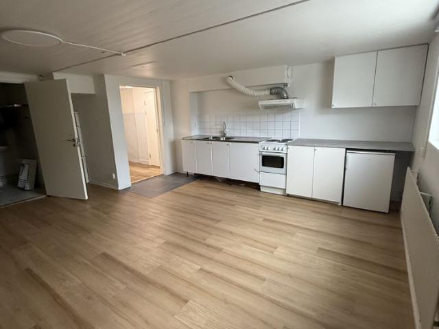 Lägenhet hyra i Farsta stadsdelsområde, Stockholm