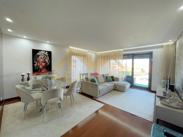 Apartamento alugar em A Ver-o-mar, Porto