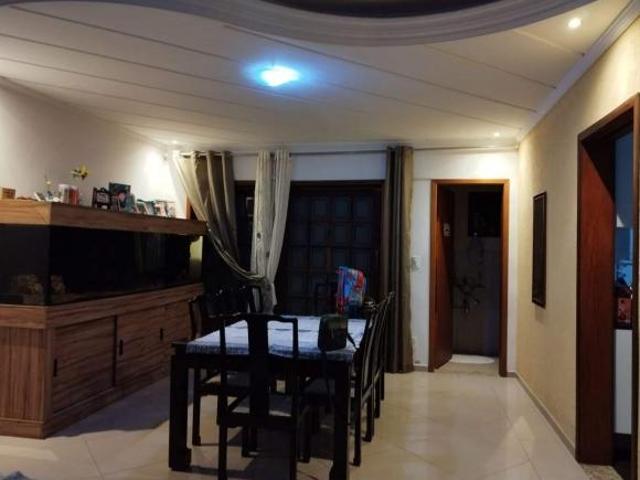 Casa venda em Região Imediata de São José dos Campos, Região Metropolitana do Vale do Paraíba e Litoral Norte
