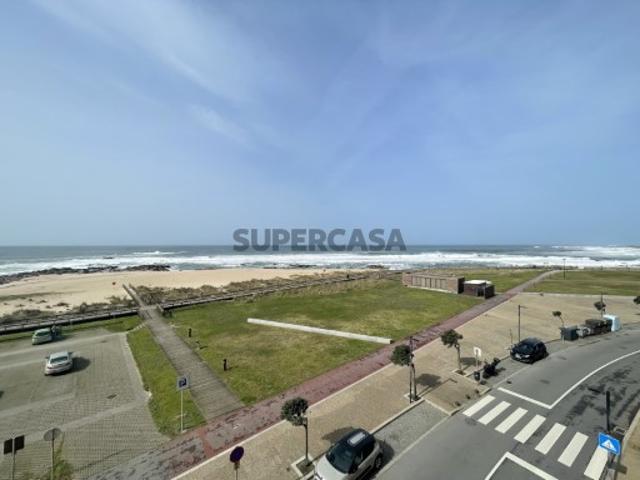 Casa venda em A Ver-o-mar, Porto