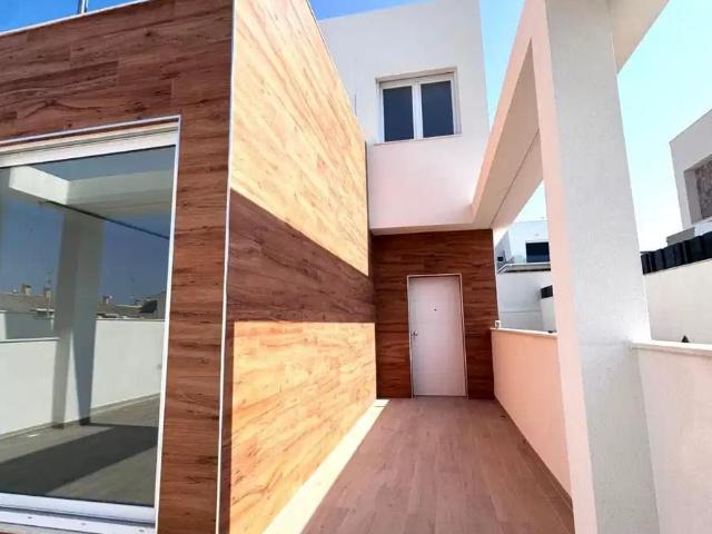 Casa en venta en Aguas Nuevas, Albacete