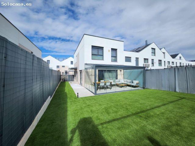 Casa en venta en Villalbilla, Urbanización El Viso
