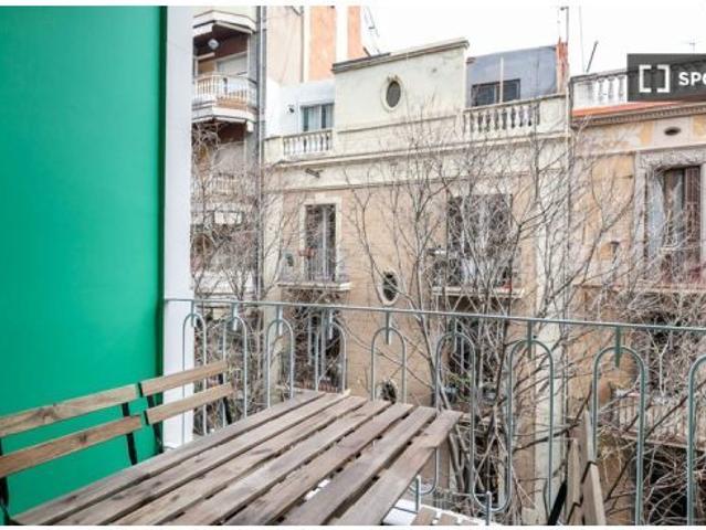 Piso en alquiler en Barcelona, el Camp de l'Arpa del Clot