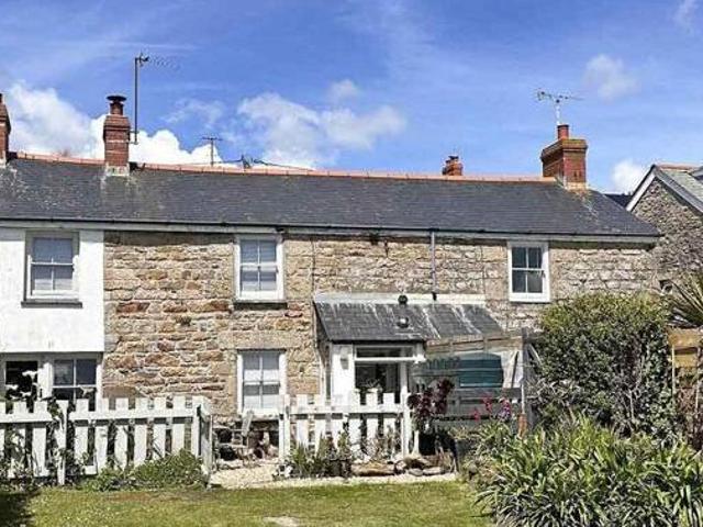 House for sale in Marazion, Cornwall