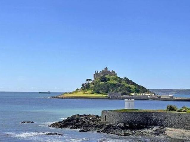 House for sale in Marazion, Cornwall