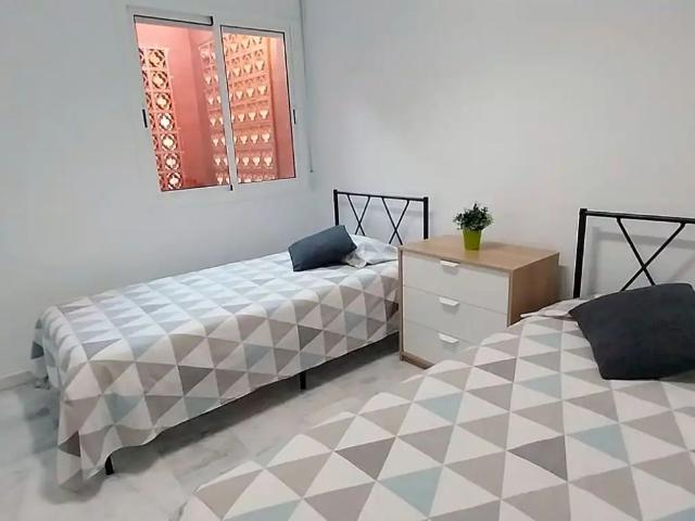 Apartamento en alquiler en Artola, Costa del Sol Occidental