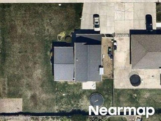 House for sale in Sandy