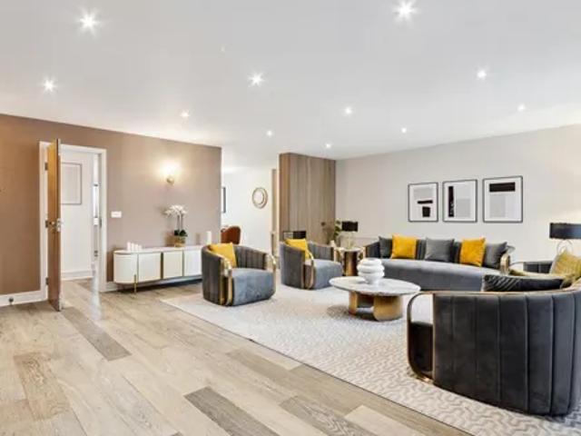 Apartment for rent in Paddington, Greater London