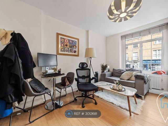 Apartment for rent in Paddington, Greater London
