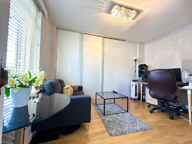Apartment for rent in Paddington, Greater London