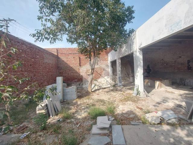 Commercial for sale in چونیاں, لاہور ڈویژن