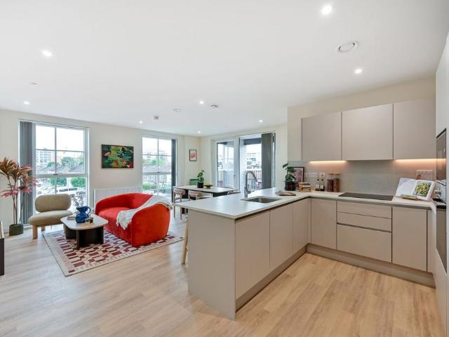 Apartment for rent in Hayes, Greater London