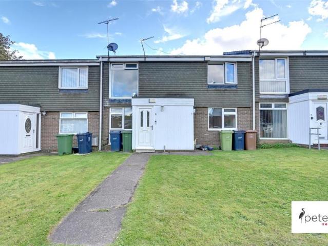 Apartment for rent in Moorside, Tyne And Wear