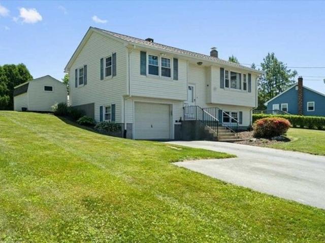 House for sale in Southbridge, Massachusetts