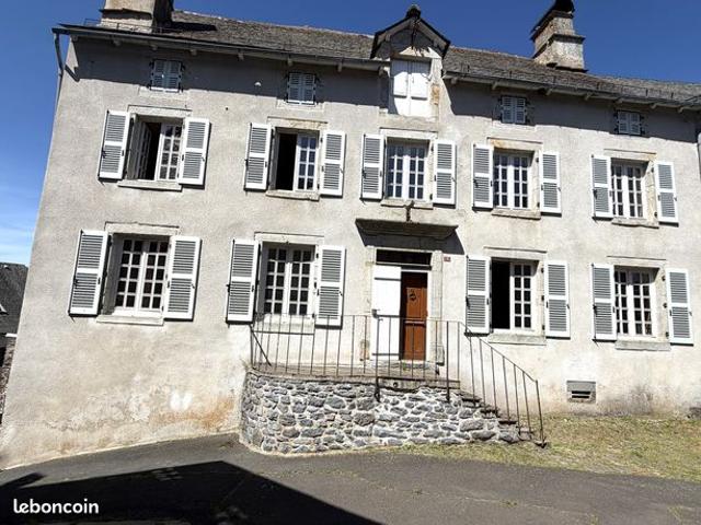 Maison vente à Vichy, Marcenat