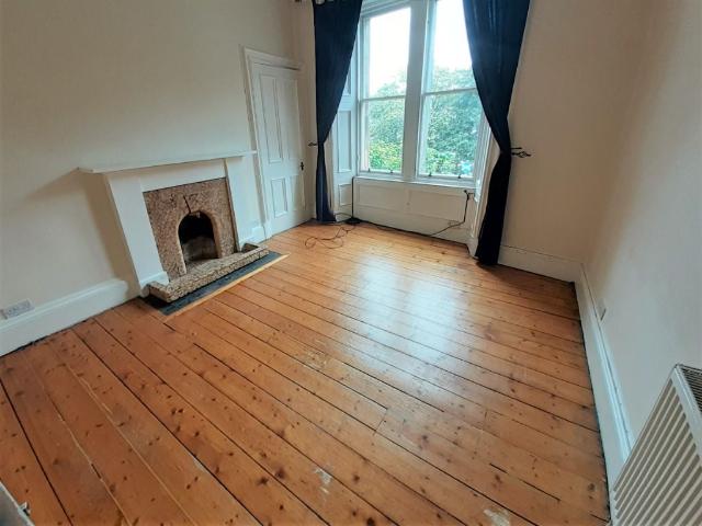 Apartment for rent in Marchmont, Scotland