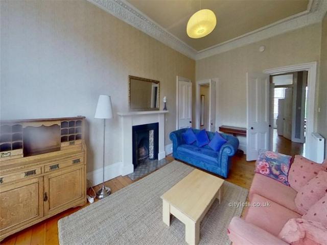 Flat for rent in Marchmont, Scotland