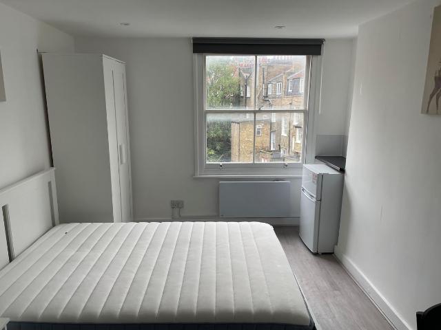 Studio for rent in Saint Pancras, Greater London