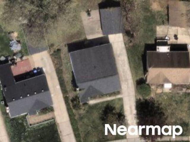House for sale in Summit, Ohio