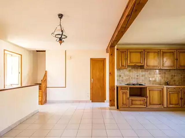 Maison vente à Les Loyes, Marcillac-Vallon