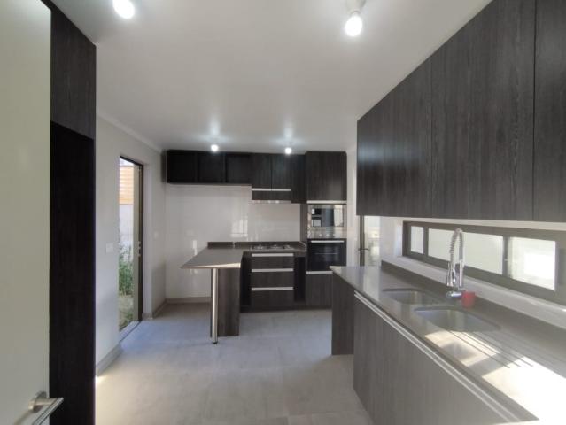 MARCO GALLARDO LIGUEÑO 150