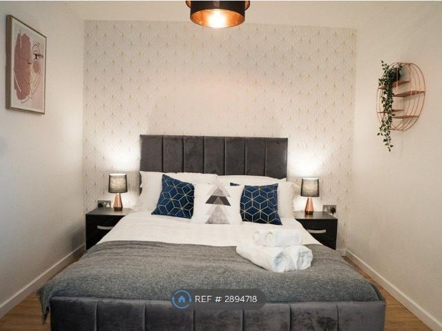 Studio for rent in St Ann's, Haddon