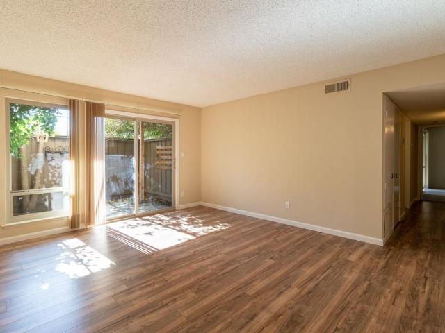Apartment for rent in Carmichael