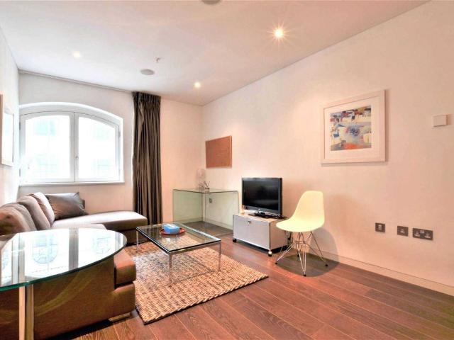 House for rent in St Clement Danes, Greater London