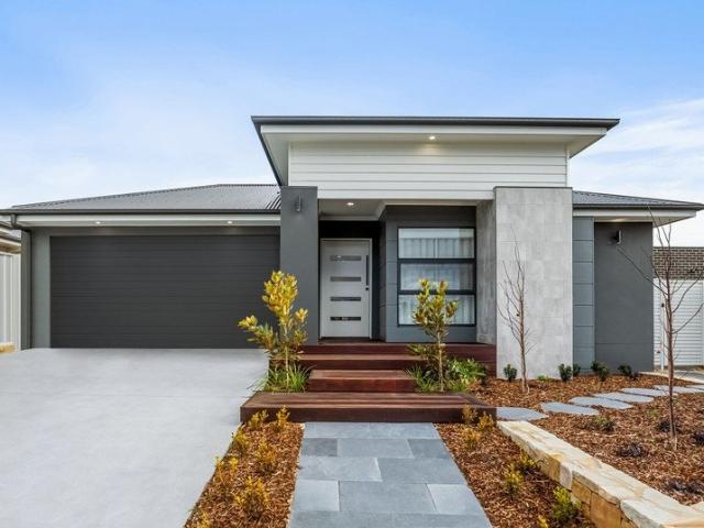Cottage for sale in Camerons Creek, Victoria
