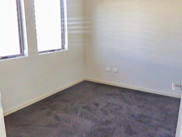 Room for rent in Kings Creek, Queensland