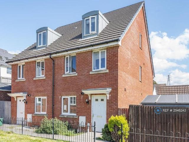 House for rent in Nangreaves, Wales