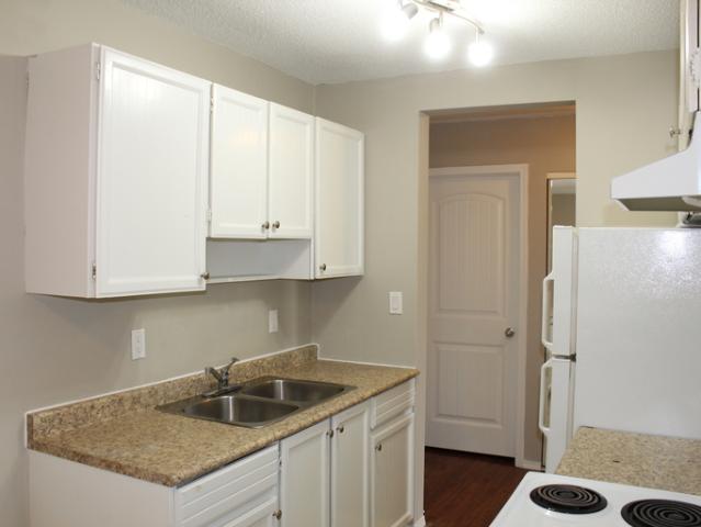 Apartment for rent in Canora, Edmonton
