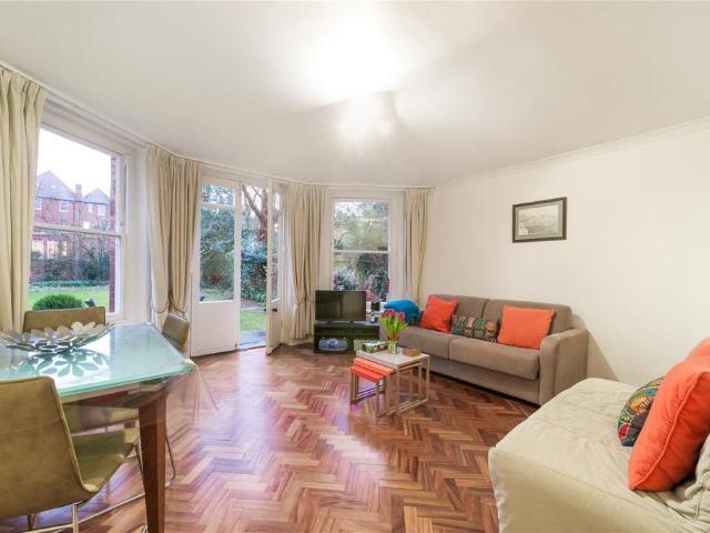 House for rent in Belsize Park, Greater London