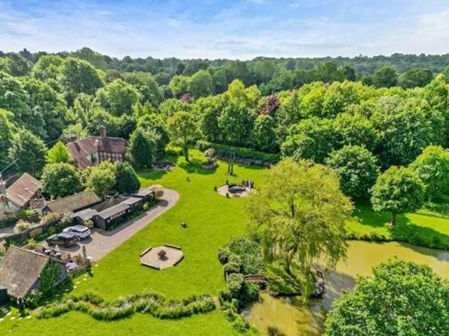 House for sale in Uckfield, Cross In Hand