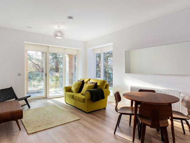Apartment to rent in Blackrock-Carysfort DED 1986, Blackrock