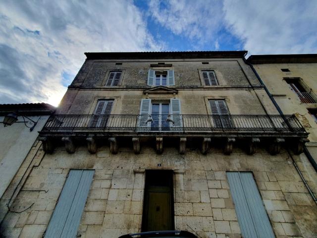 Maison vente à Nontron, Mareuil