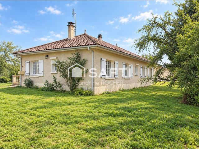 Maison vente à Mareuil, Mareuil en Périgord