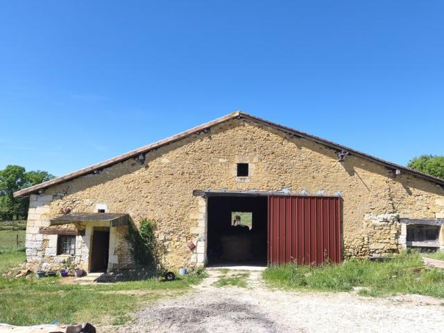 Maison vente à Nontron, Mareuil