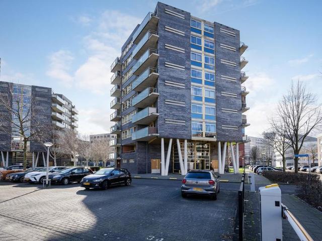 Appartement te huur in Staatsliedenwijk, Almere-haven