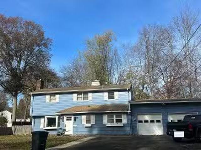 House for sale in Teaneck
