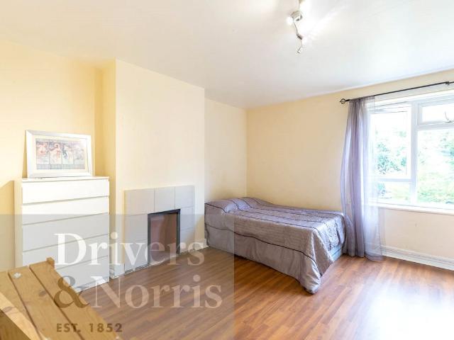 House for rent in London Borough of Islington, Greater London