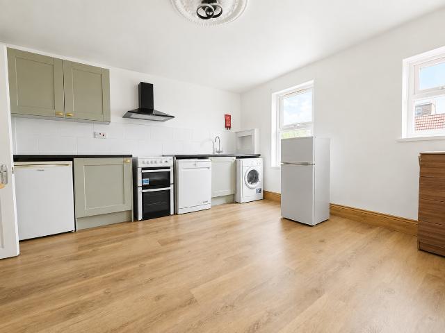 Studio for rent in Upton, Greater London