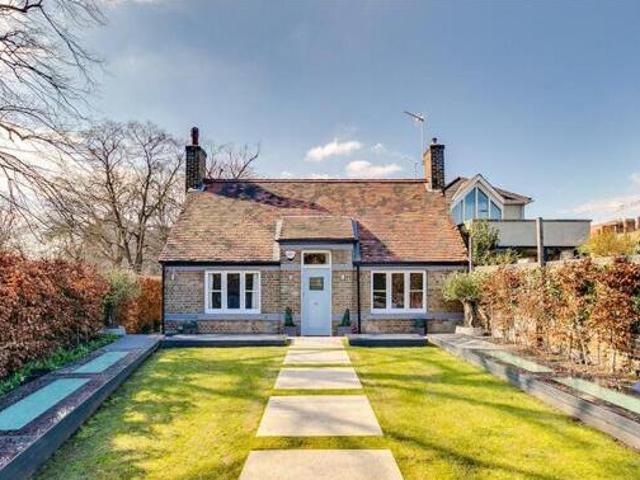 House for sale in City of London, Greater London