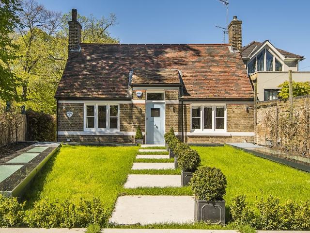 House for rent in West Kensington, Greater London