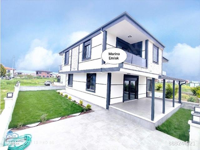 Ayvalik, Balikesir içerisinde satılık Villa