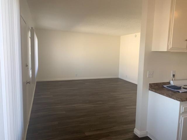 Apartment for rent in Paramount, Los Angeles County