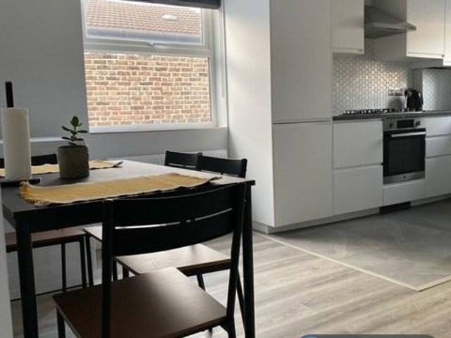 Apartment for rent in Lonesome, Greater London