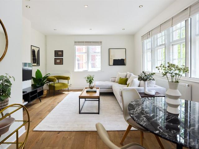 Apartment for rent in Camberwell, Greater London